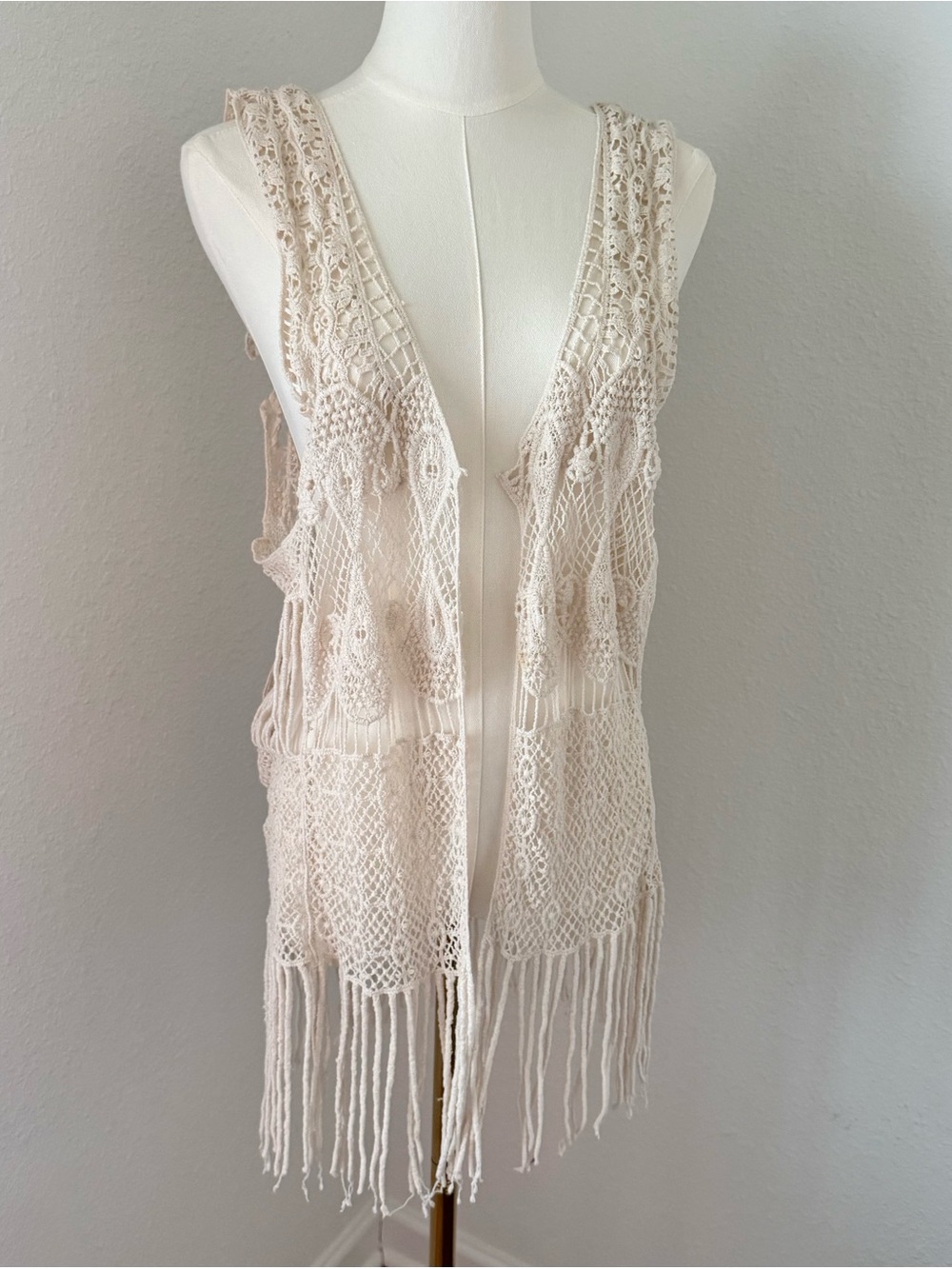 Love Tree Crochet Cotton Boho Fringe Festival Cardigan Vest Cream Women’s Sz Sm
